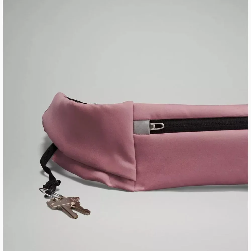 🍋LULULEMON ATHLETICA | Fast and Free Running Belt in Vintage Mauve - Picture 7 of 9